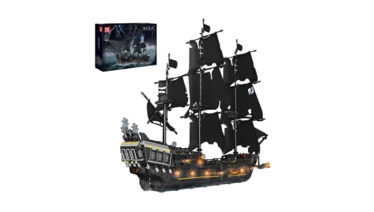 Black Pearl Sailboat Model