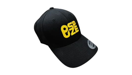 Ospuze Curved Classic Snapback Hat - Black