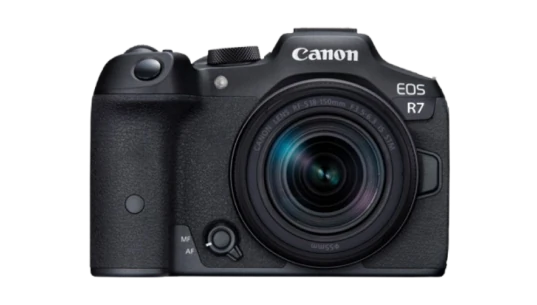 EOS R7 RF-S18-150mm F3.5-6.3 IS STM Lens Kit