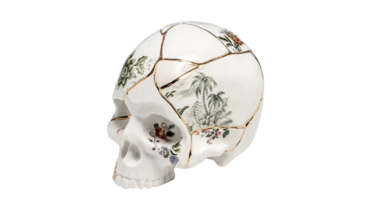 Malerba Kintsugi Porcelain Skull - White/Multicolour
