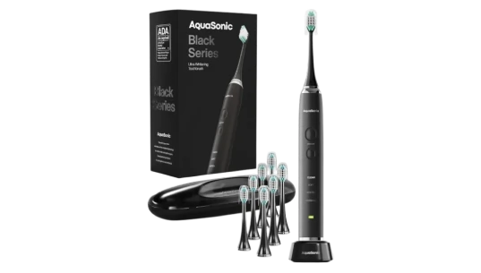 Black Series Ultra Whitening Toothbrush - Black