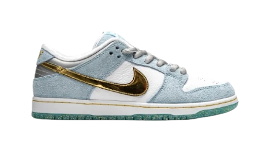 SB Dunk Low Holiday Special