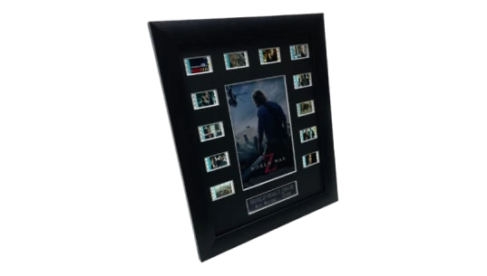 World War Z Movie Scene Pin - Multicolor