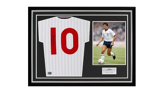 Gary Lineker Back Signed Retro England Home Shirt In Hero Frame: Option 1