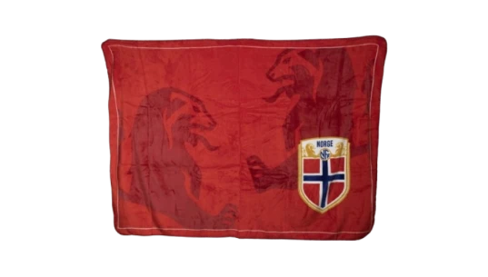 Norway Fleece Blanket - Red